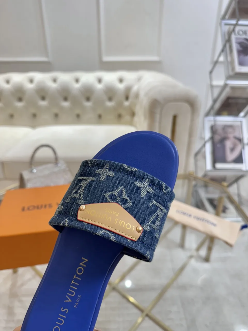 👟👟Ex-factory price 340👟👟 Genuine leather sole +40 Lv denim jacquard slippers, ex-factory price 70-43 Leather sole +40